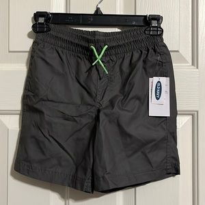 NWT Old Navy boys swim trunks size 8